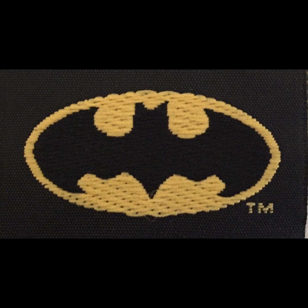 Batman Power 90s Cartoon Youth Winter Hat Beanie - Picture 5 of 6